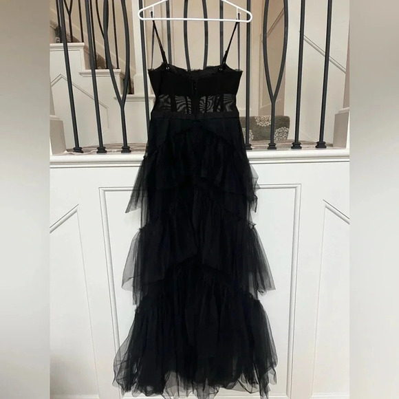 BCBGMAXAZRIA Women’s  Oly Tiered Ruffle Tulle Black Evening Gown in size 6 - Picture 5 of 8